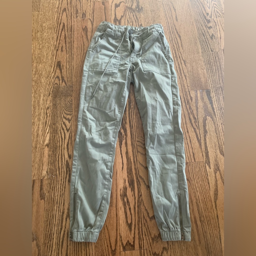 American eagle pants